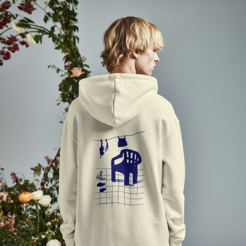 The garden chair, blue on sandshell, hoody