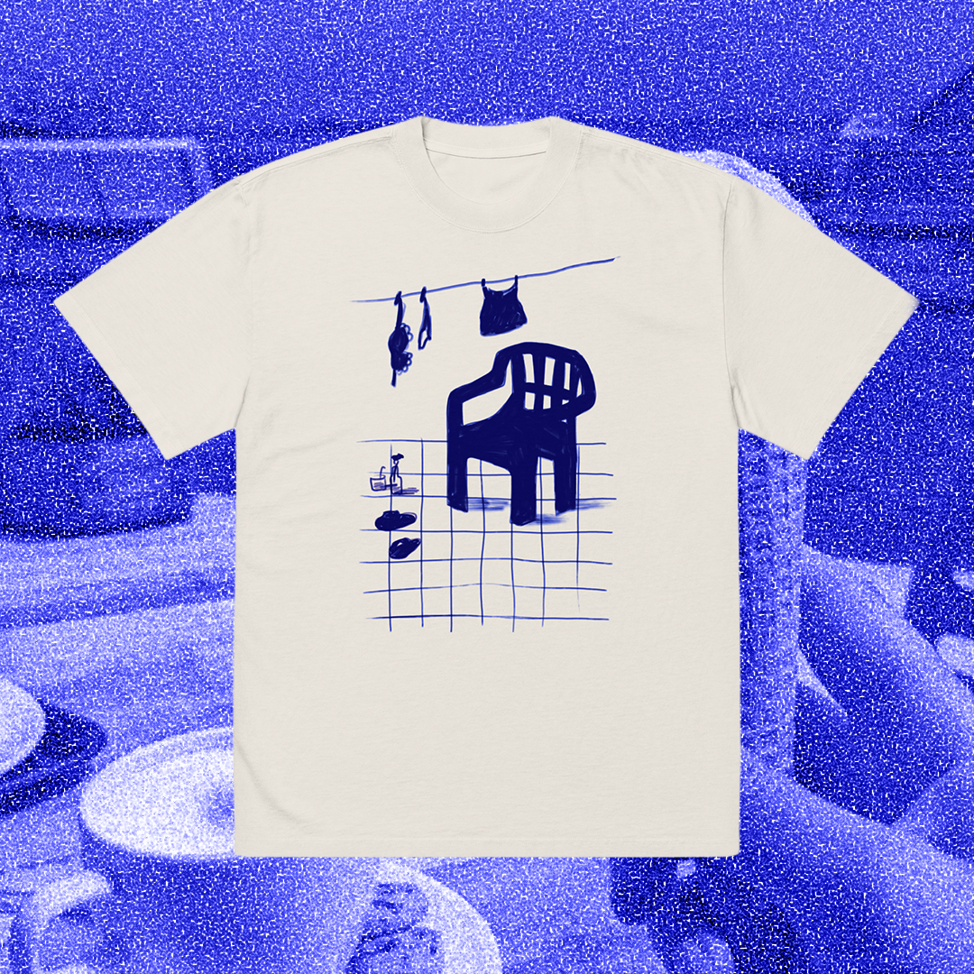 The garden chair, blue on off-white, boxy shirt