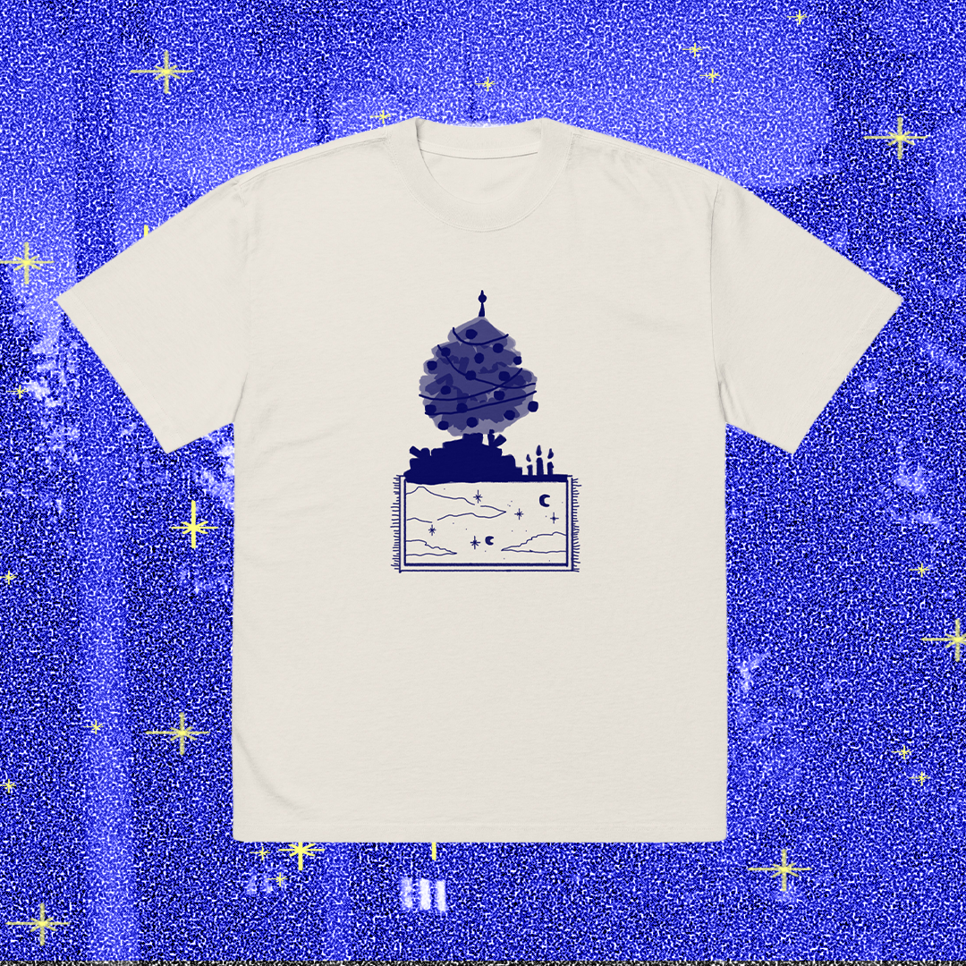 The christmas evening, blue on off-white, boxy shirt