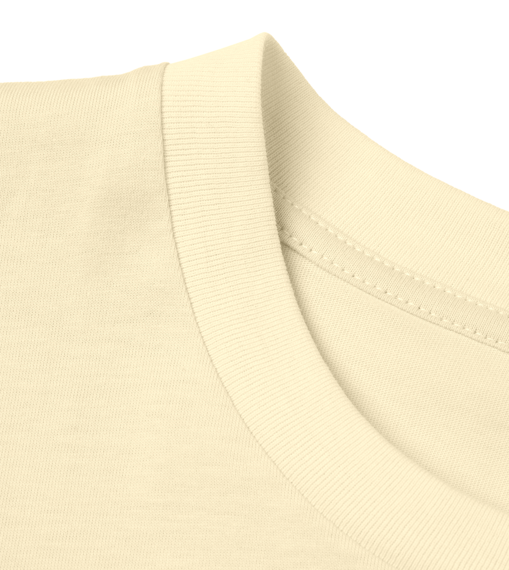 The garden chair, yellow on yellow, shirt